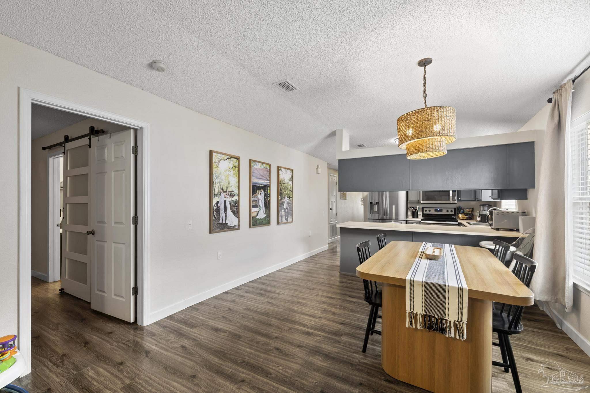 5576 Shadow Shore Pl