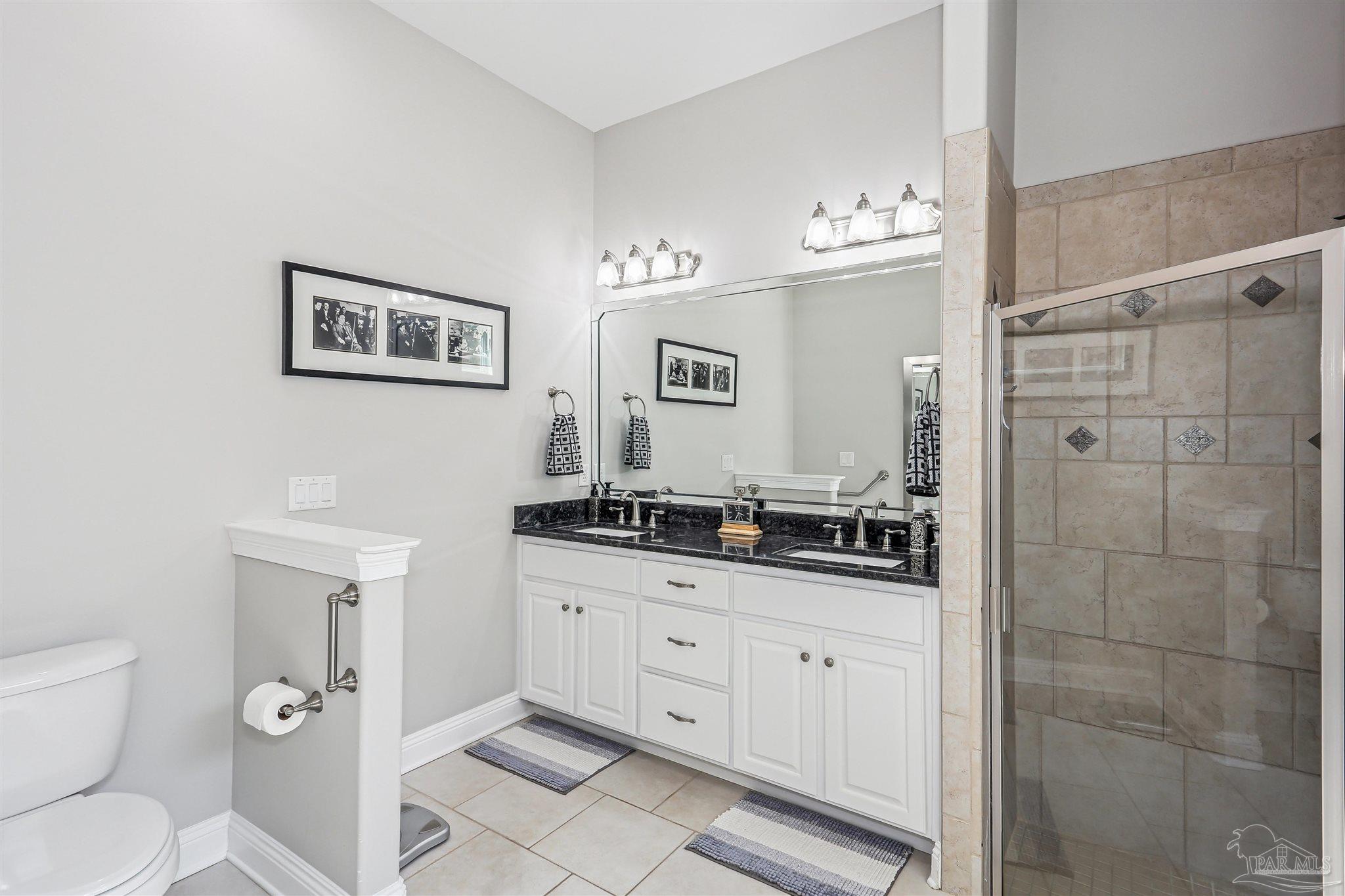 4090 Oak Pointe Dr