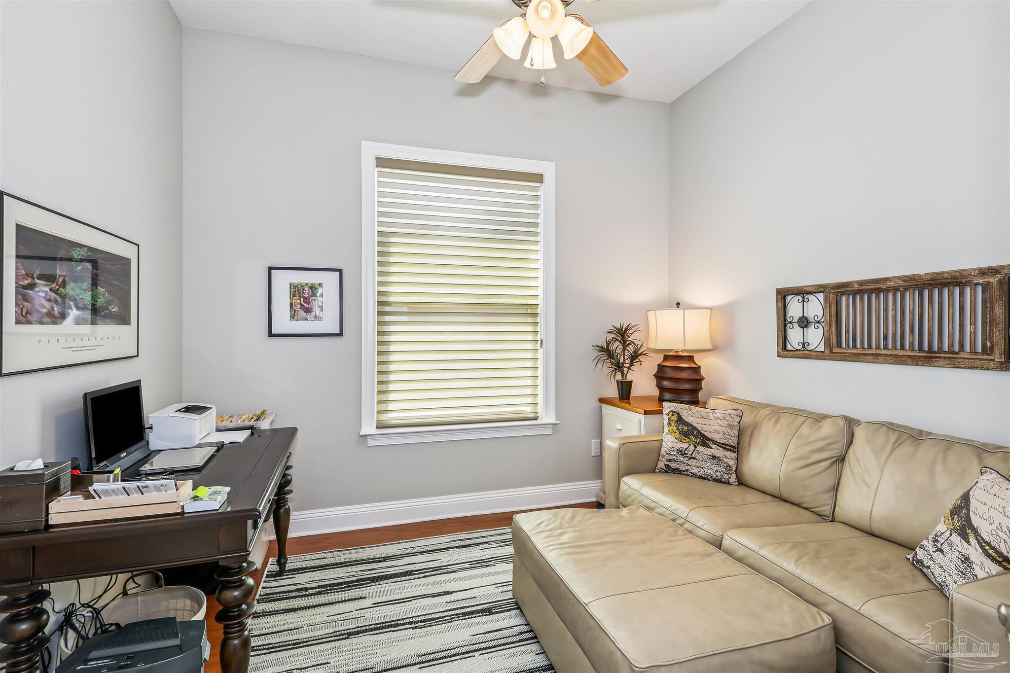 4090 Oak Pointe Dr