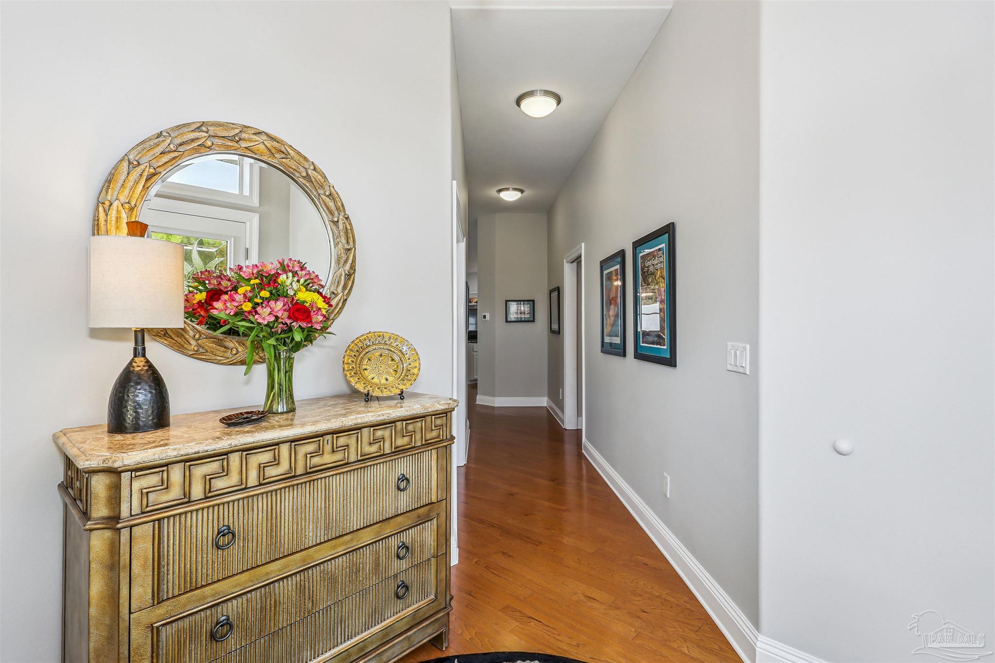 4090 Oak Pointe Dr