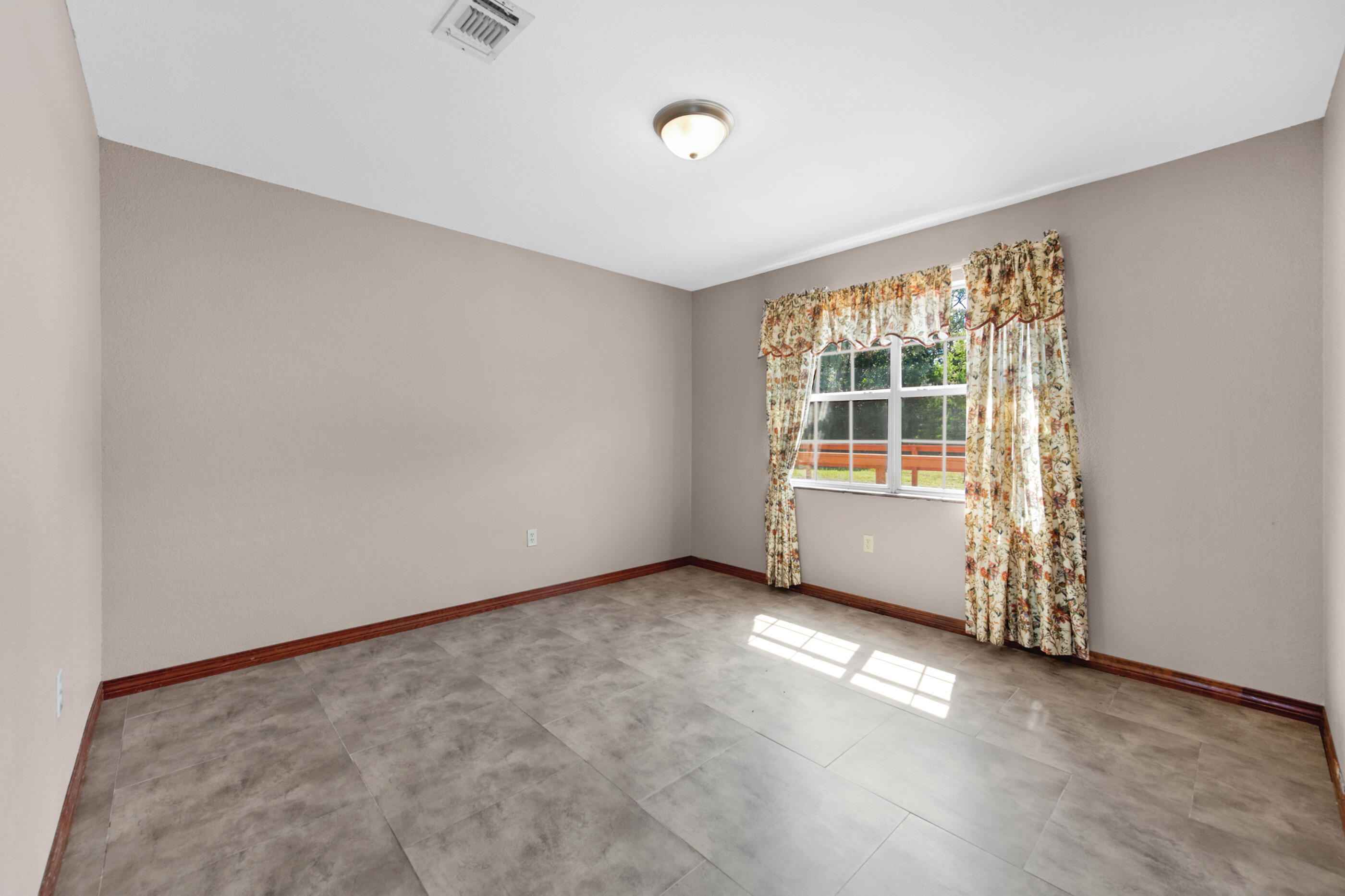 2190 River Birch Road