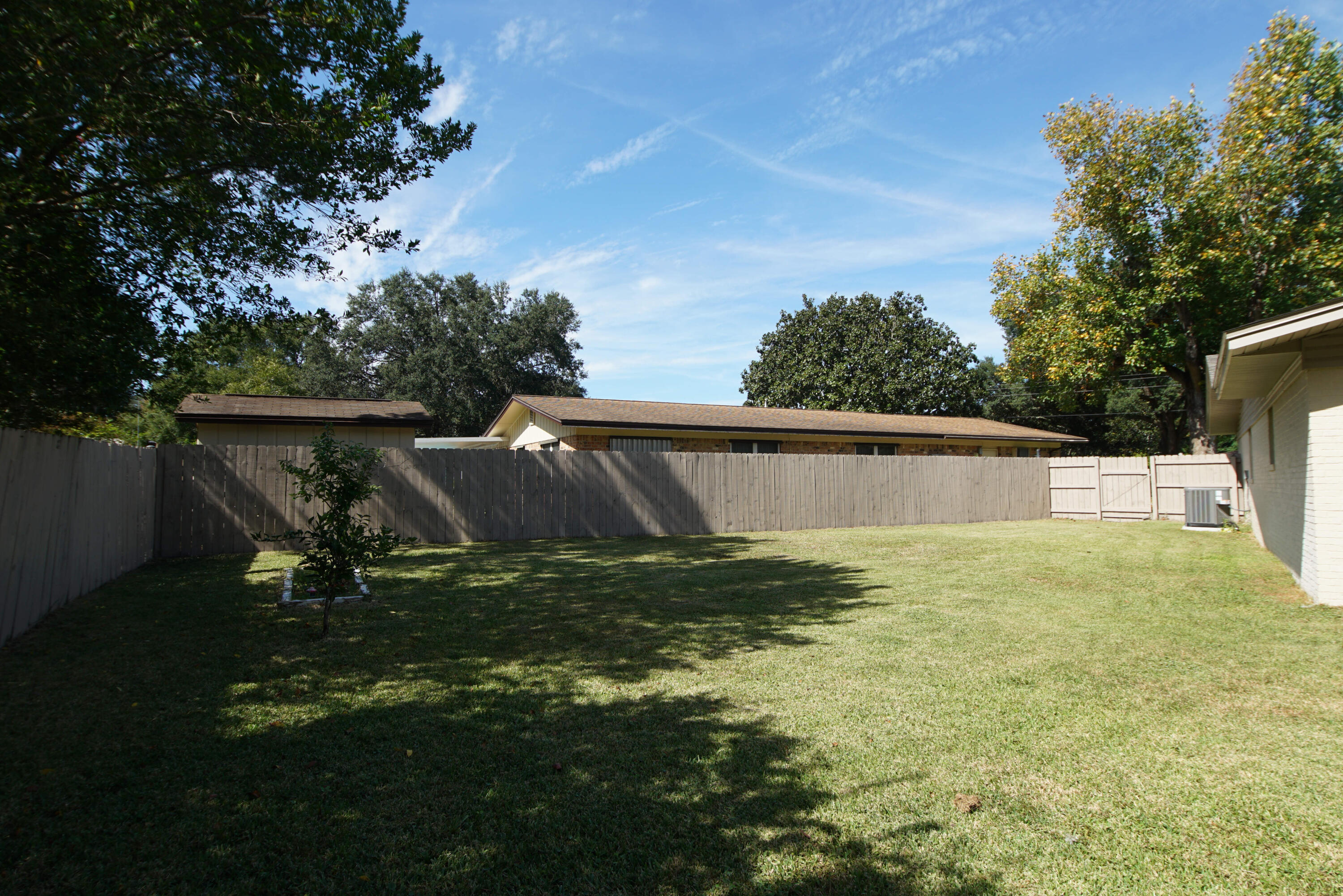 606 NE Powell Drive