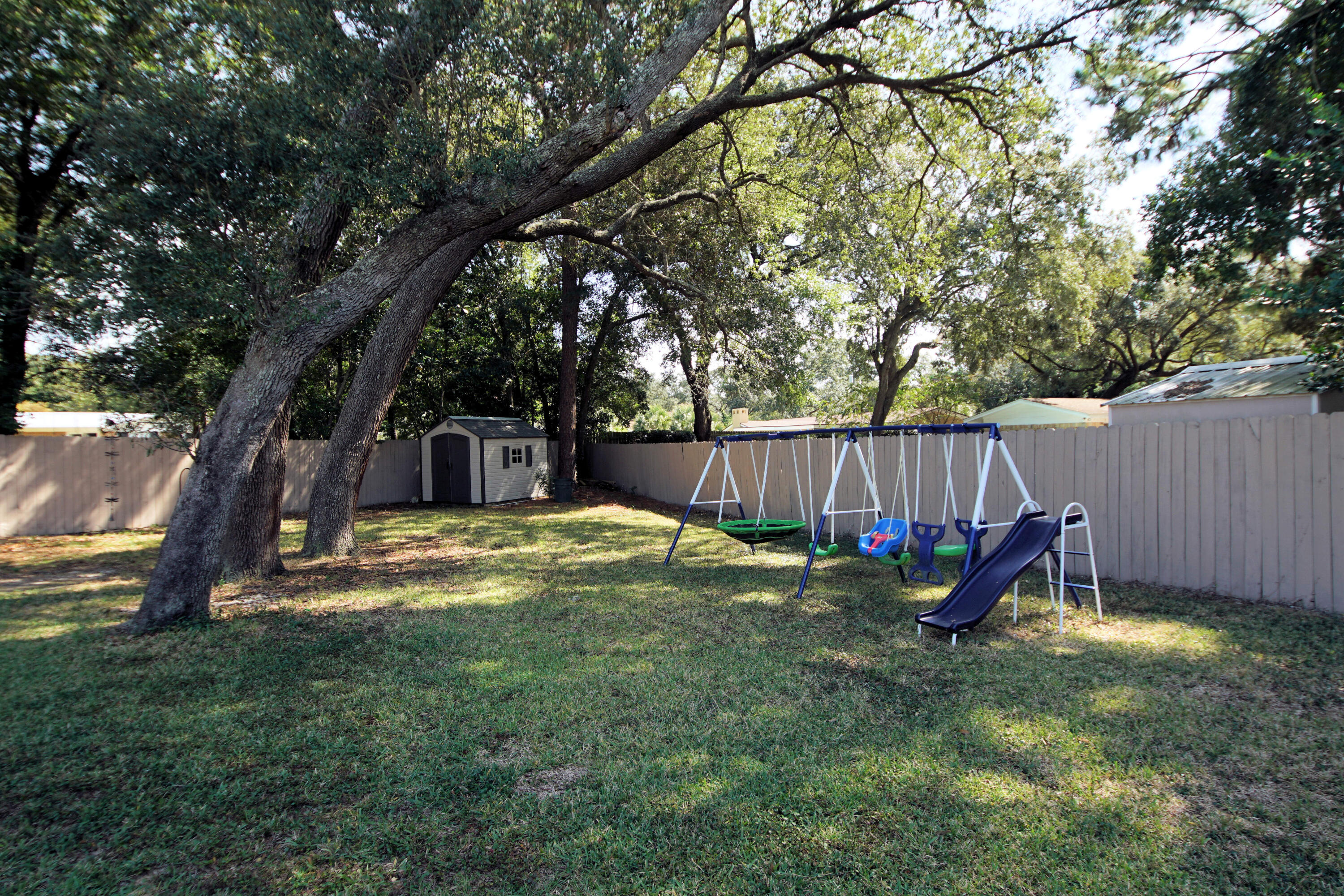 606 NE Powell Drive