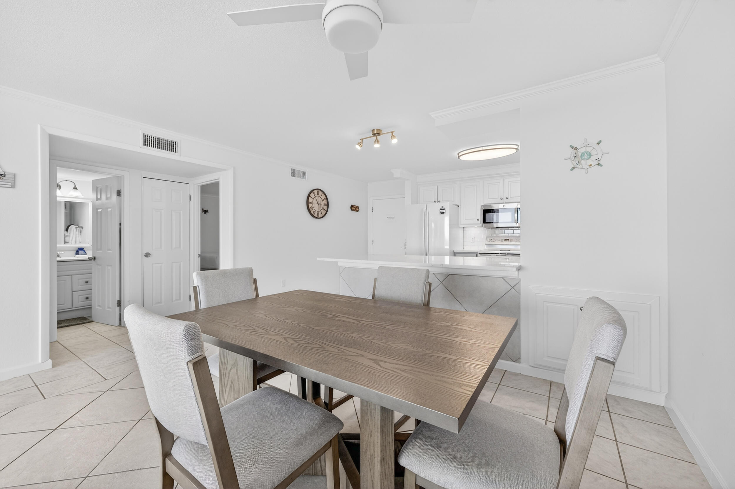 30 Moreno Point Road 502A