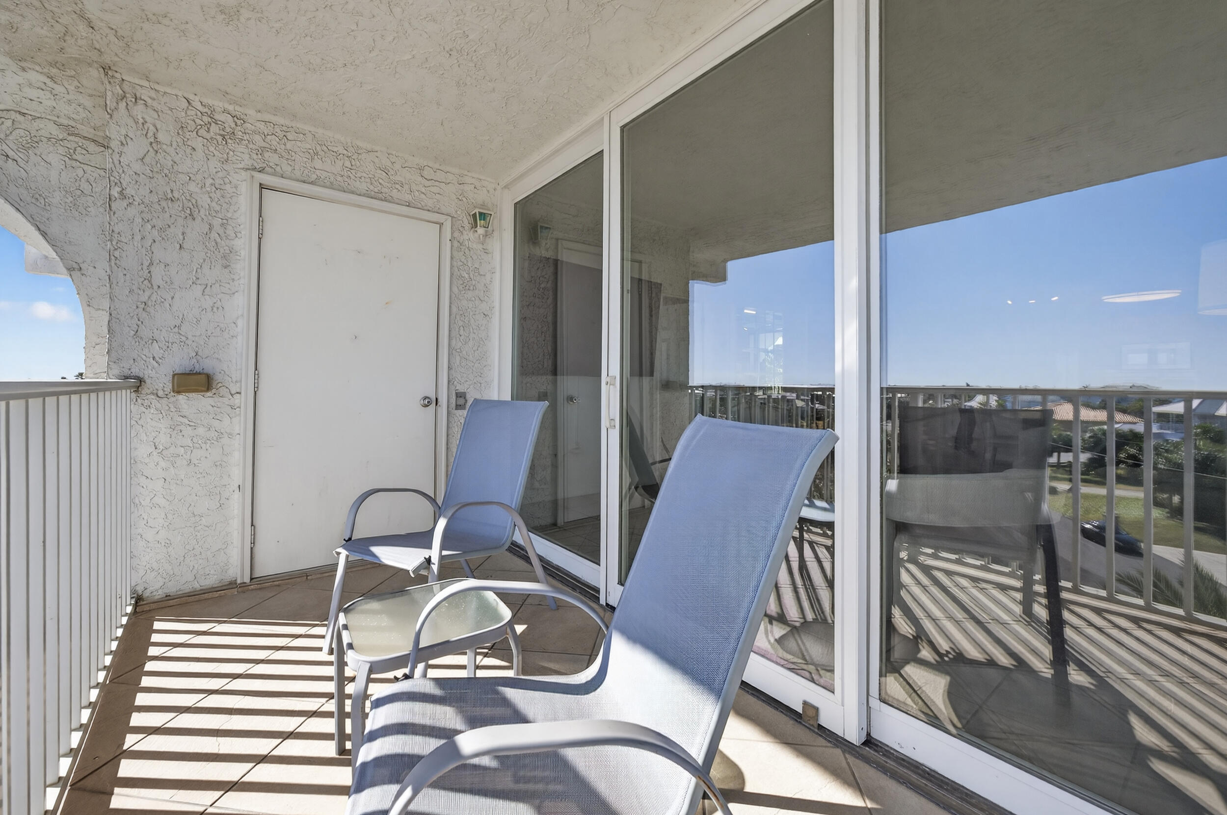 30 Moreno Point Road 502A