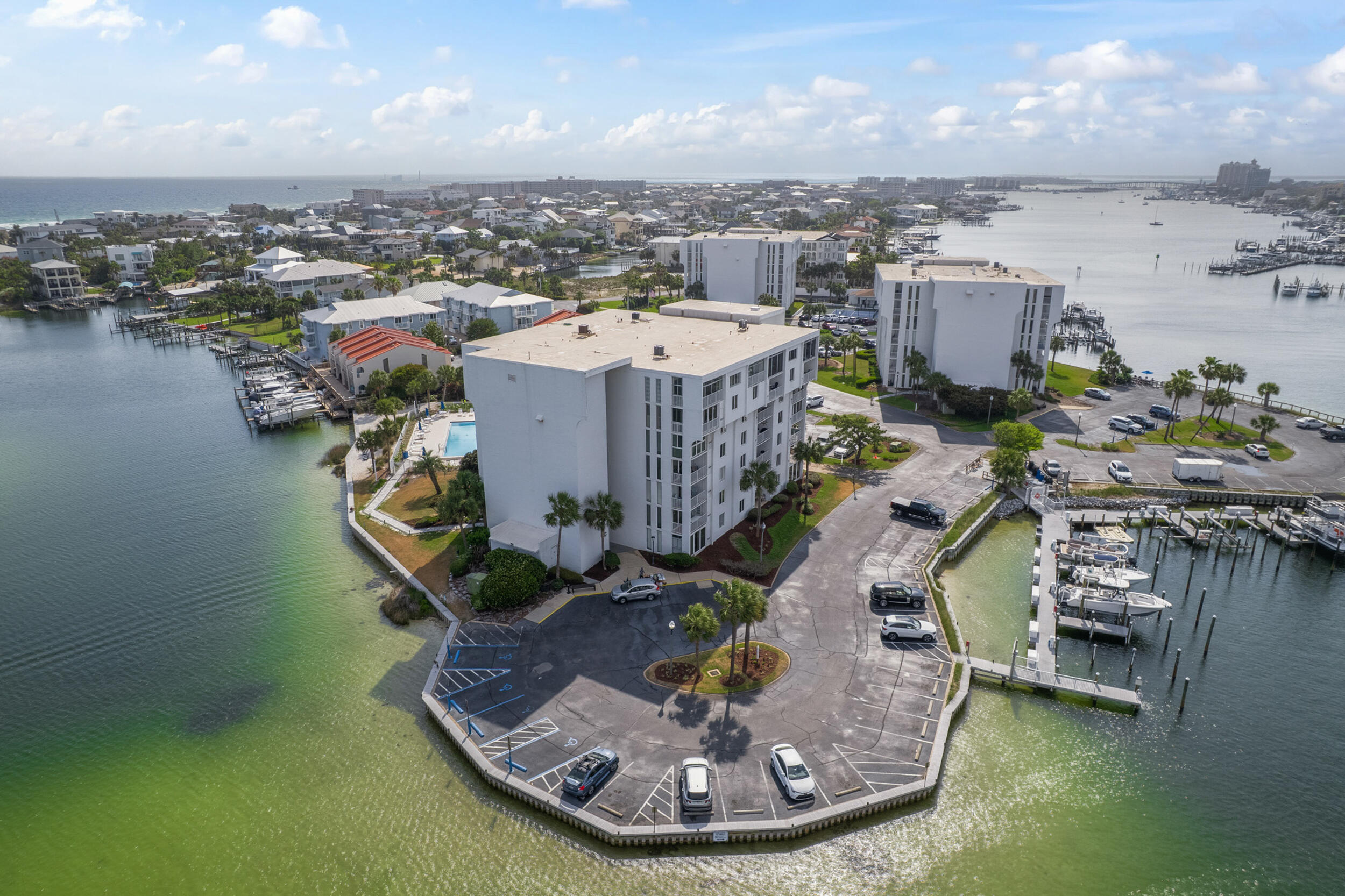 30 Moreno Point Road 502A