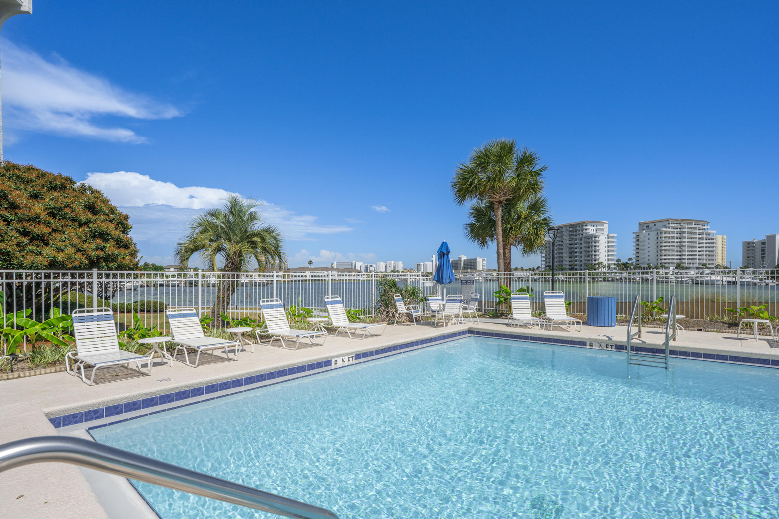 30 Moreno Point Road 502A