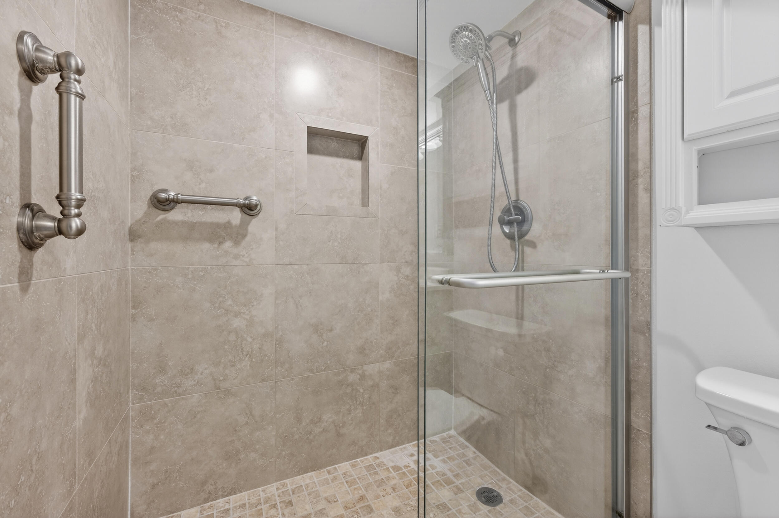 30 Moreno Point Road 502A
