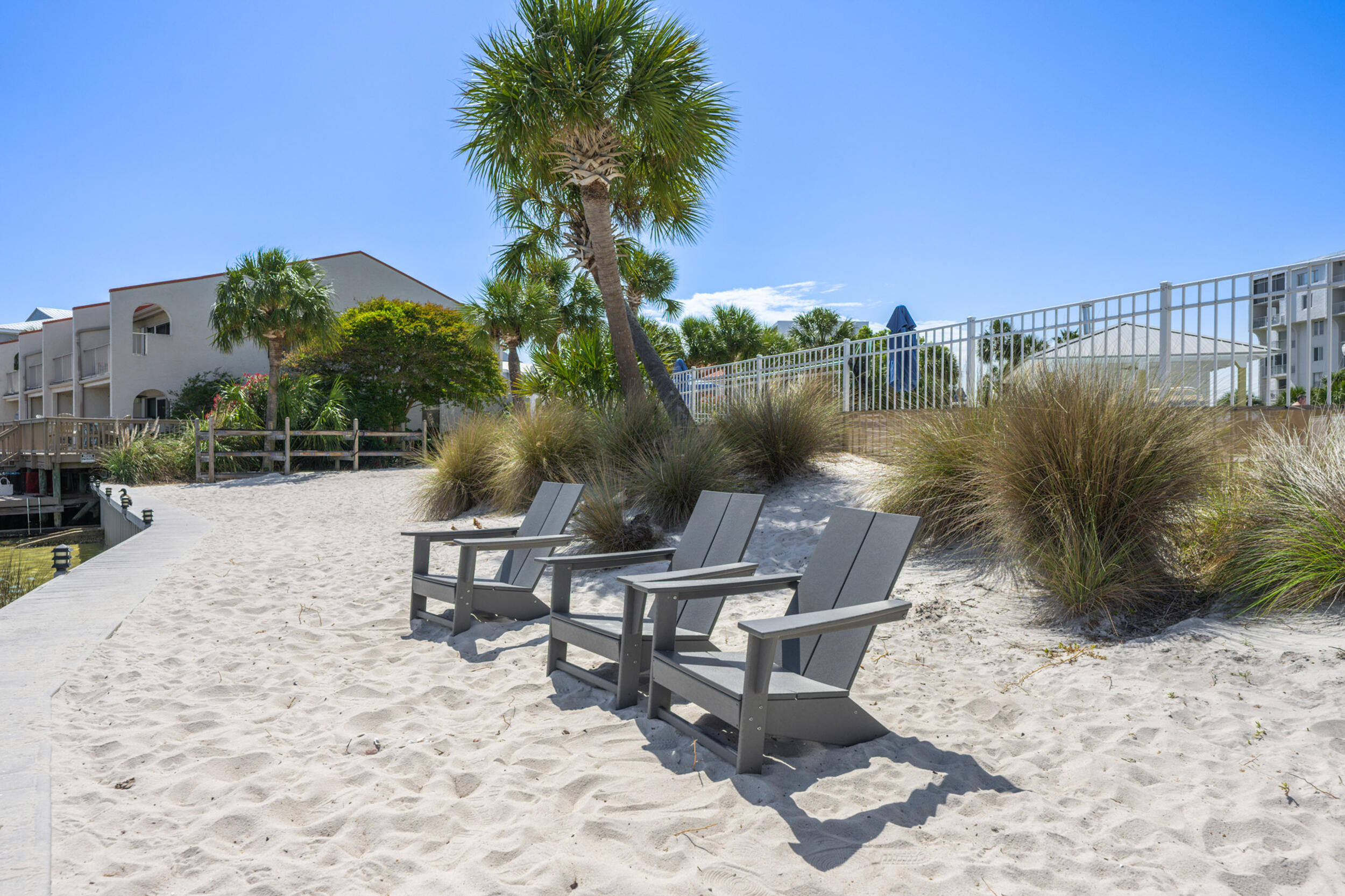 30 Moreno Point Road 502A