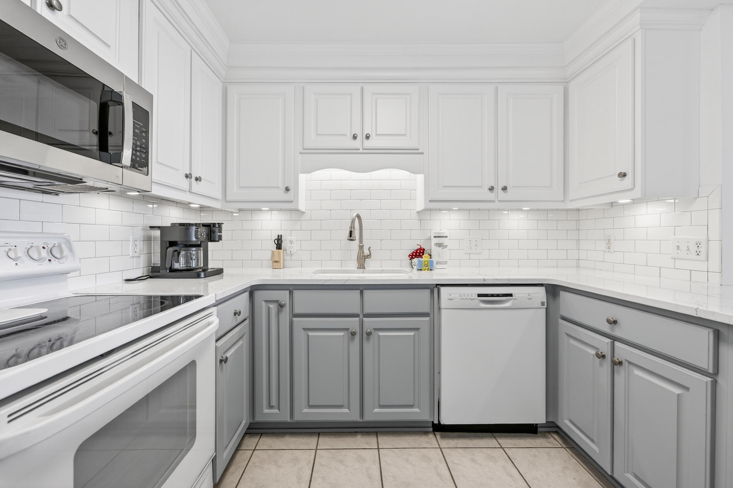 30 Moreno Point Road 502A
