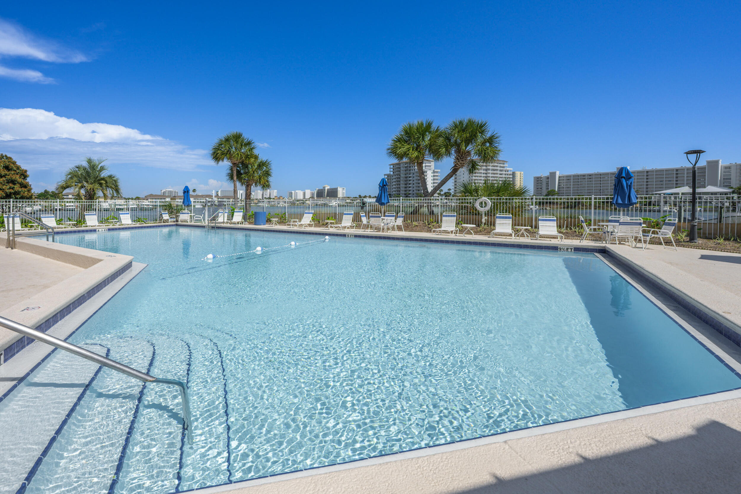 30 Moreno Point Road 502A