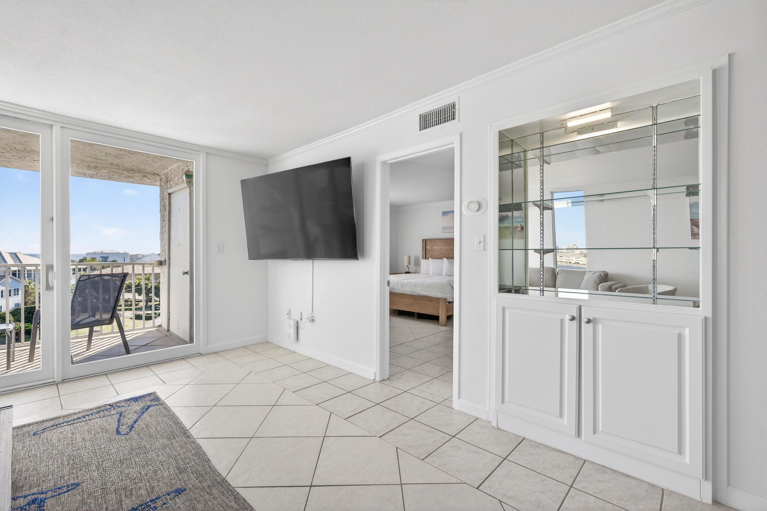 30 Moreno Point Road 502A