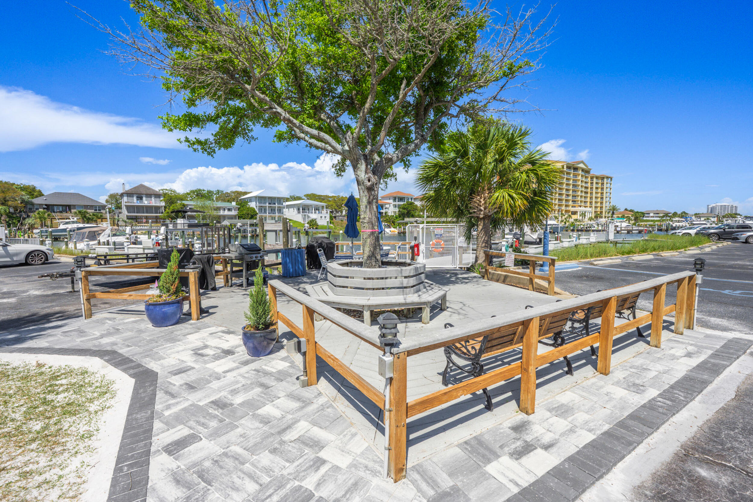 30 Moreno Point Road 502A
