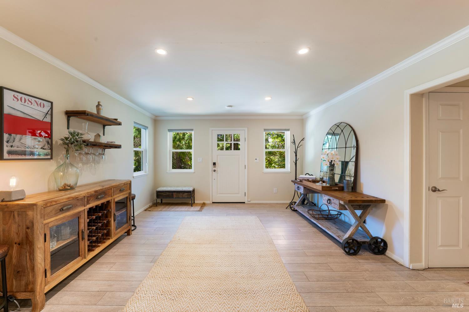 1607 Foothill Blvd