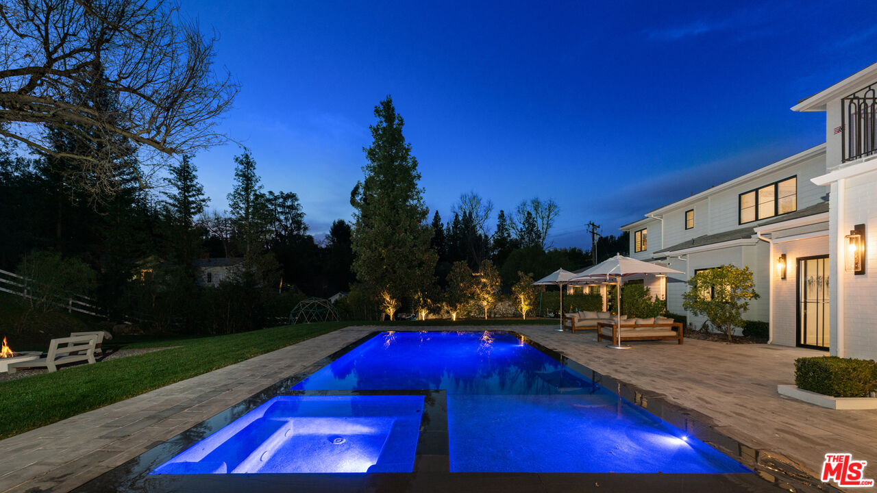 24350 Long Valley Rd