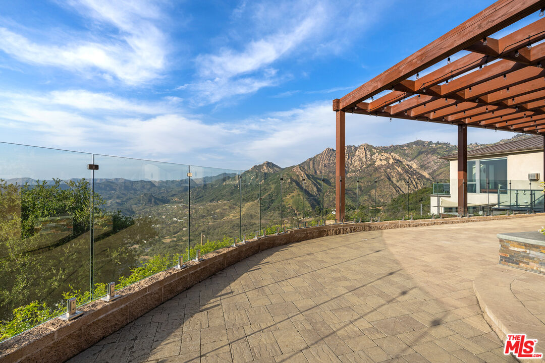 25155 Piuma Rd