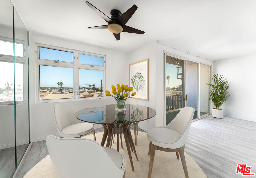 900 Euclid St Unit: 404