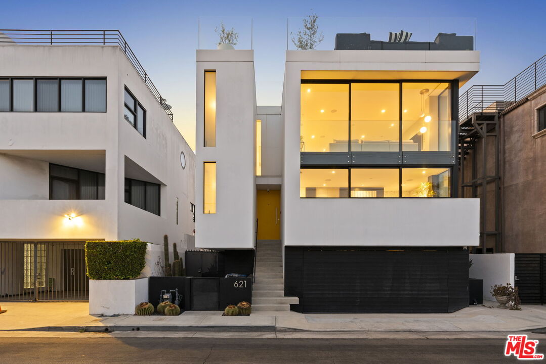 621 Mildred Ave