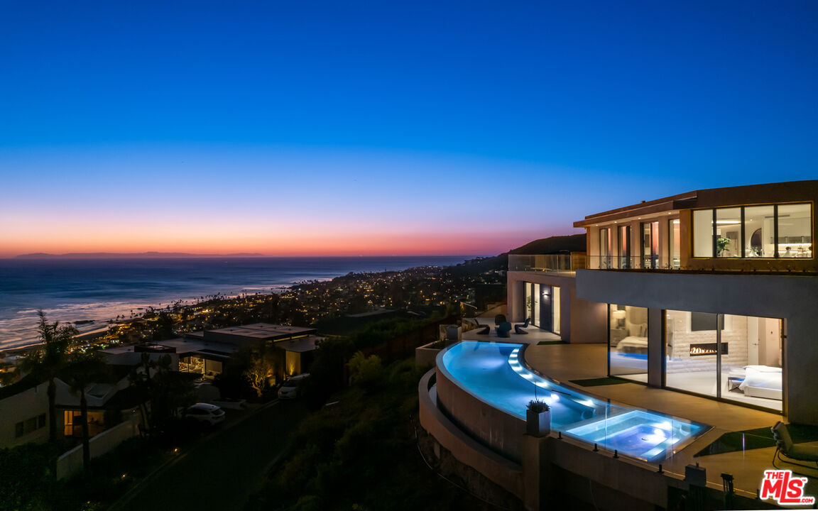 1218 Coronado Dr