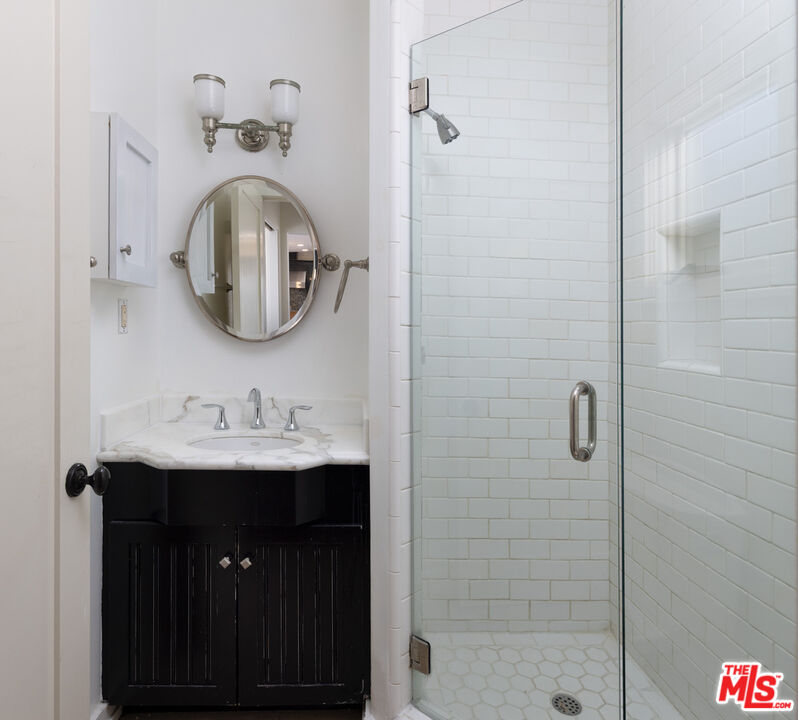 629 S Coast Hwy Unit: 627