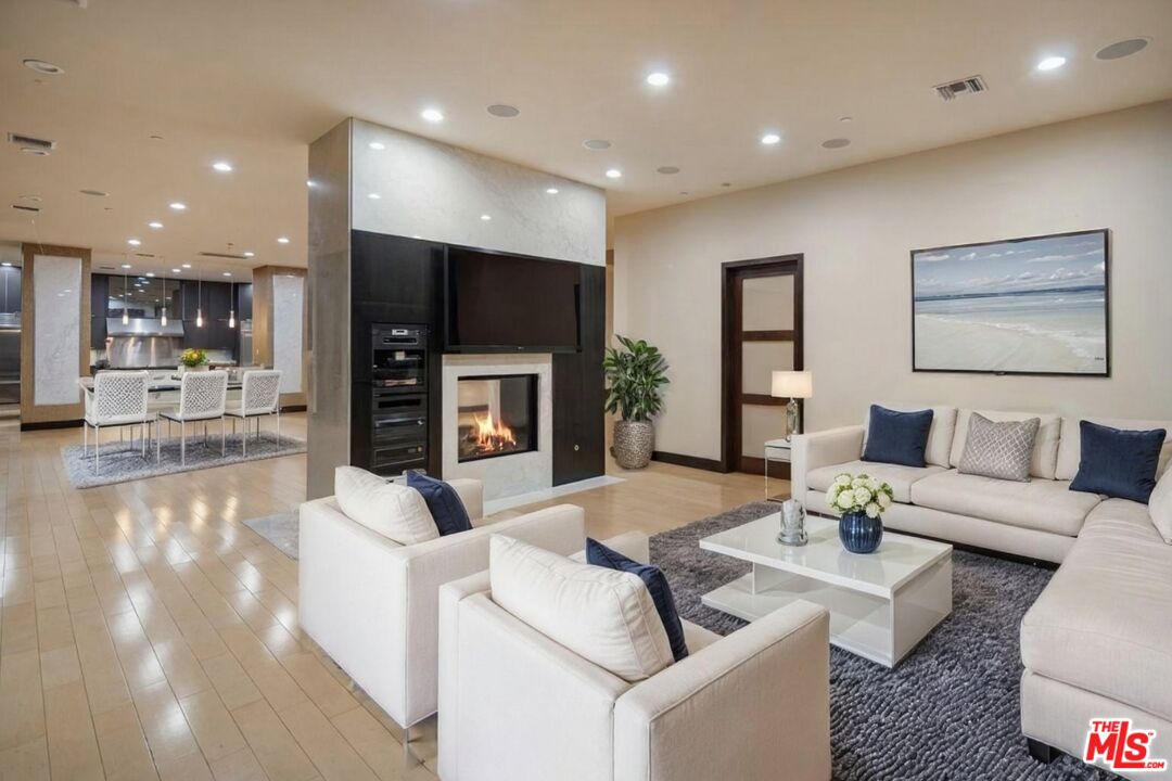 1799 Correa Way
