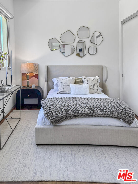 1116 Linda Flora Dr