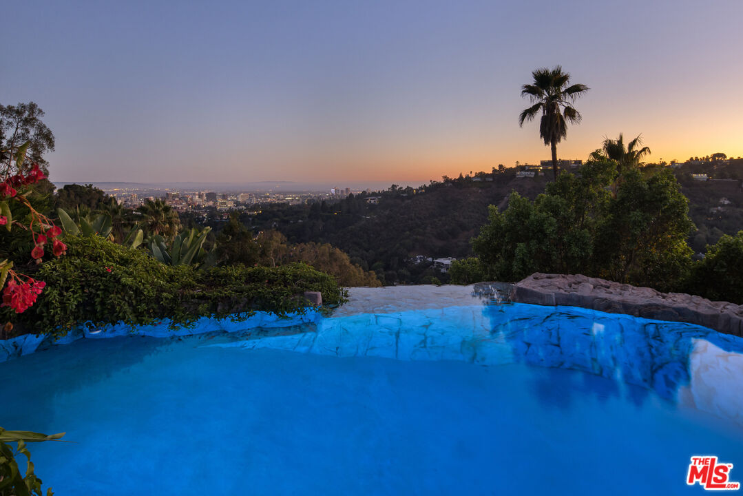 1005 Bel Air Ct