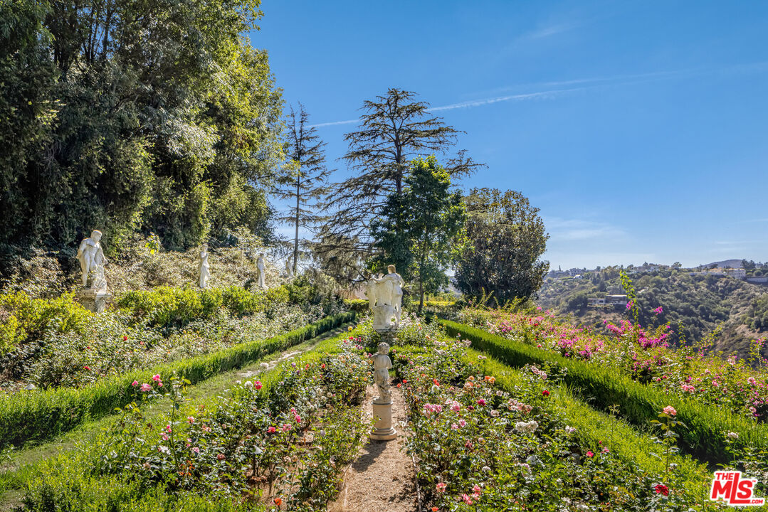 1005 Bel Air Ct