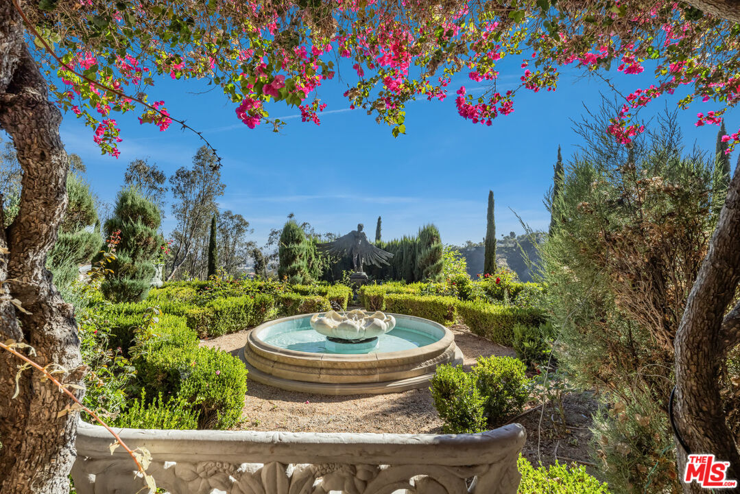1005 Bel Air Ct