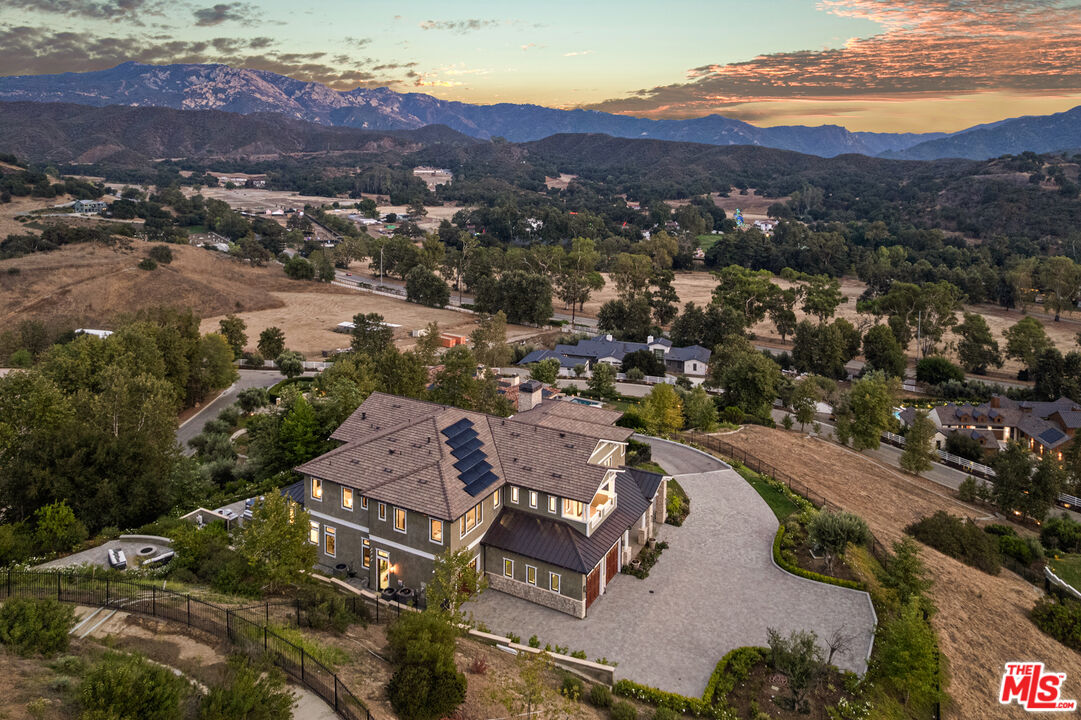 26767 Mulholland Hwy