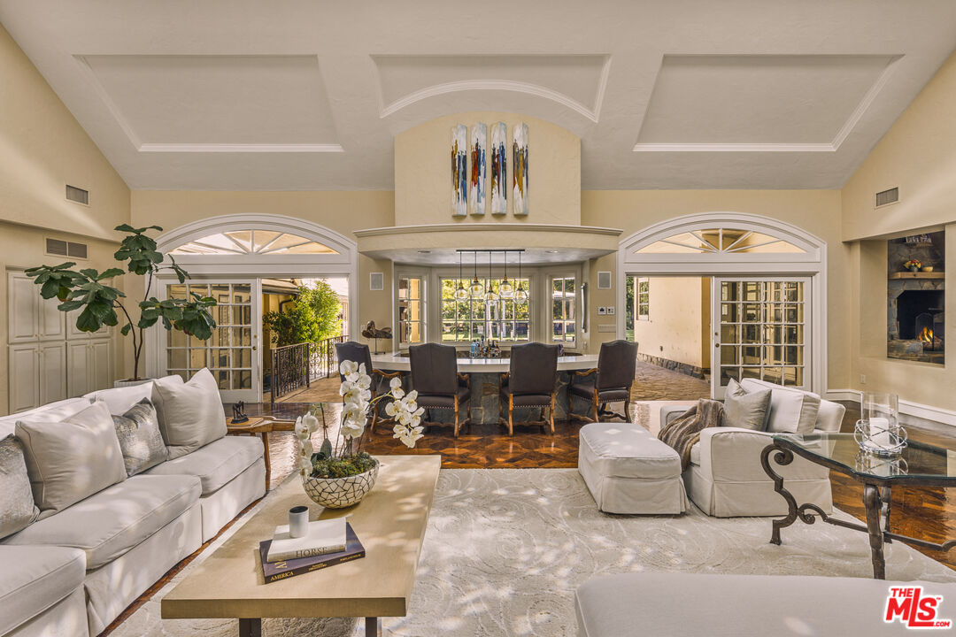 25163 Jim Bridger Rd