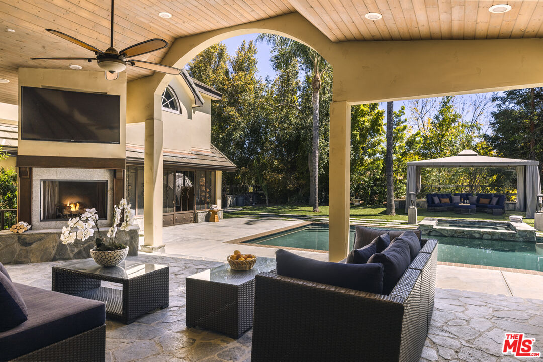 25163 Jim Bridger Rd