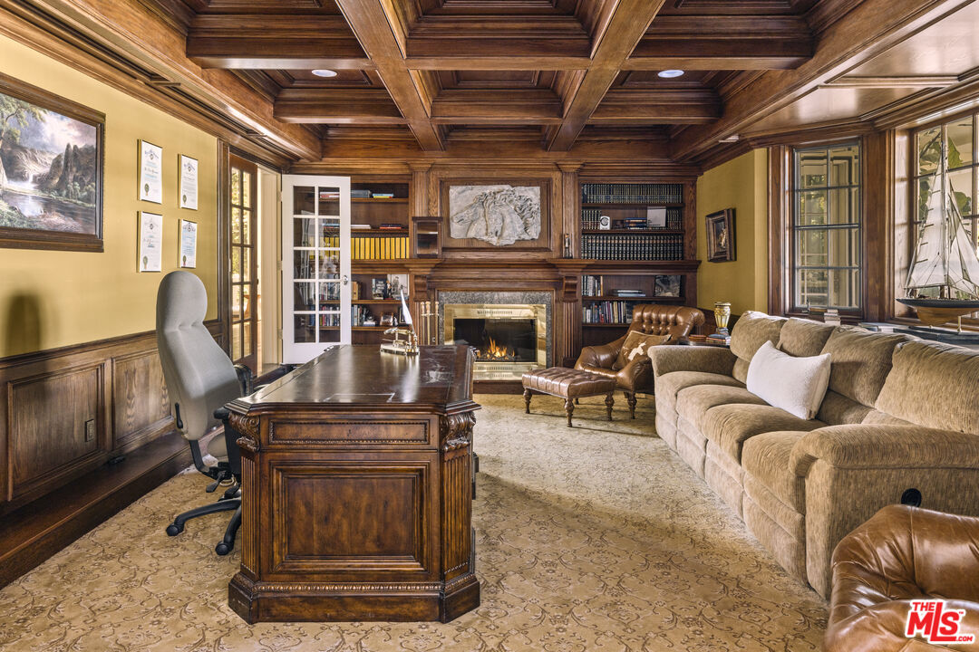 25163 Jim Bridger Rd