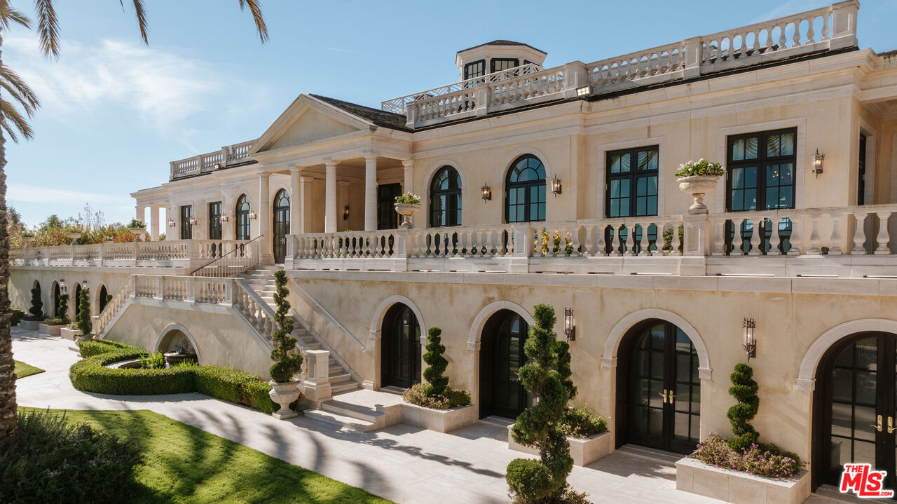 120 Montecito Ranch Ln