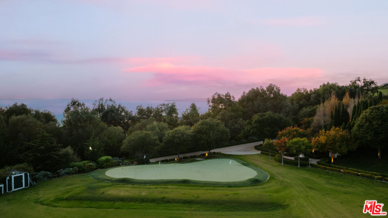 120 Montecito Ranch Ln