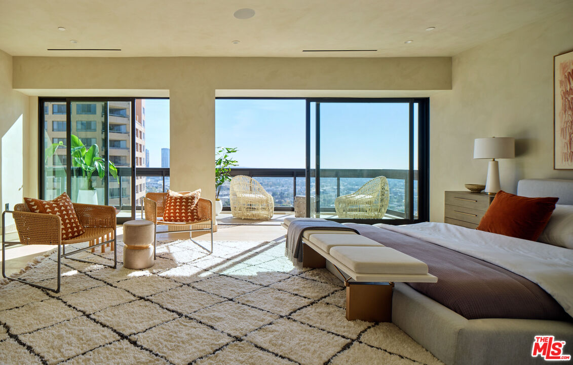 10445 Wilshire Blvd Unit: PH