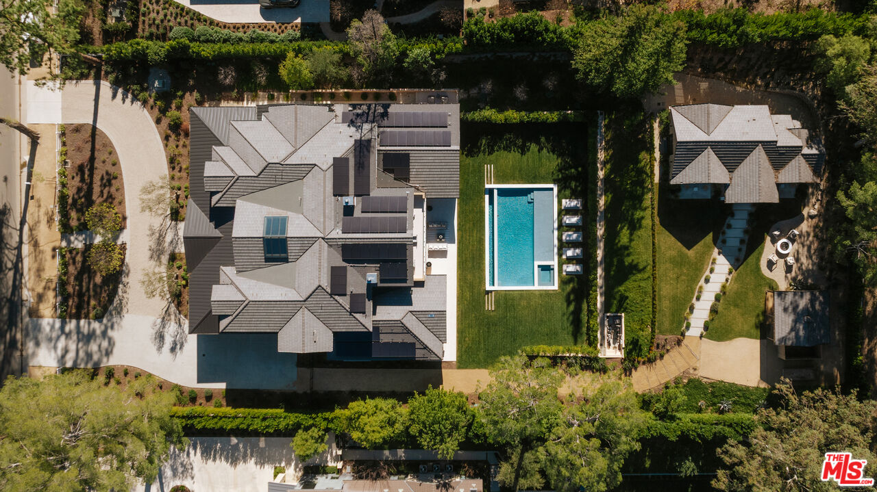 5287 Round Meadow Rd