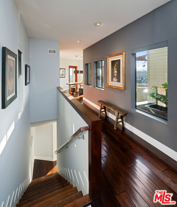 5677 Spreading Oak Dr