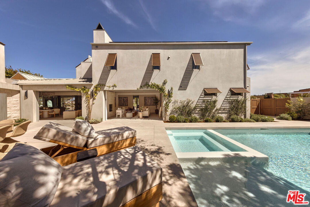 1399 Galaxy Dr