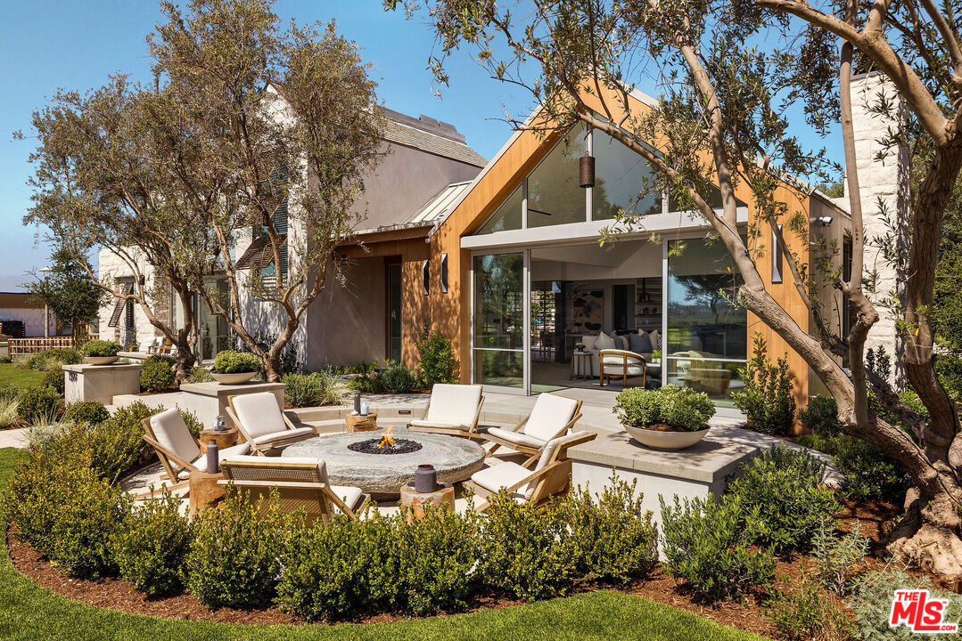 1399 Galaxy Dr