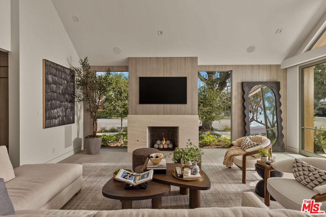 1399 Galaxy Dr
