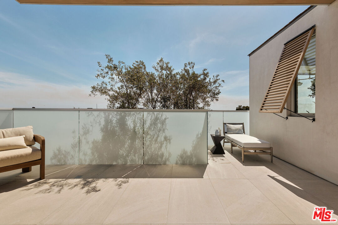 1399 Galaxy Dr