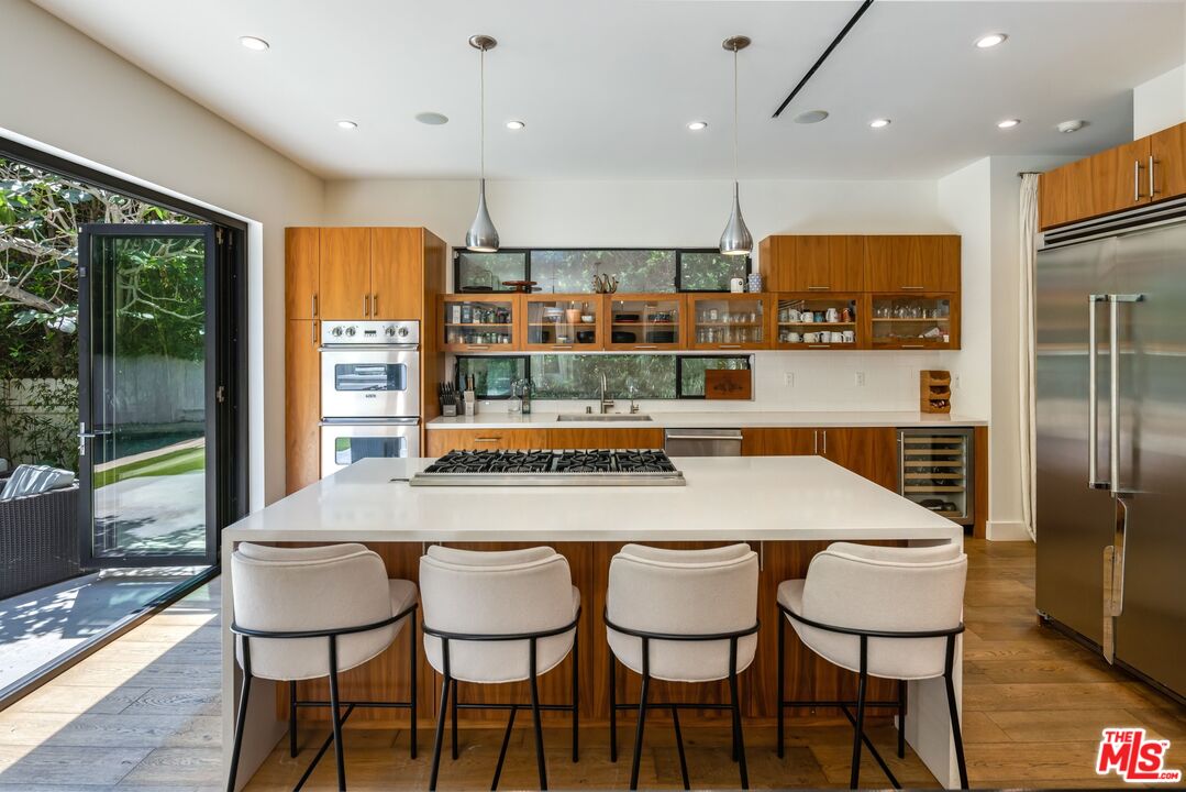 734 N Spaulding Ave
