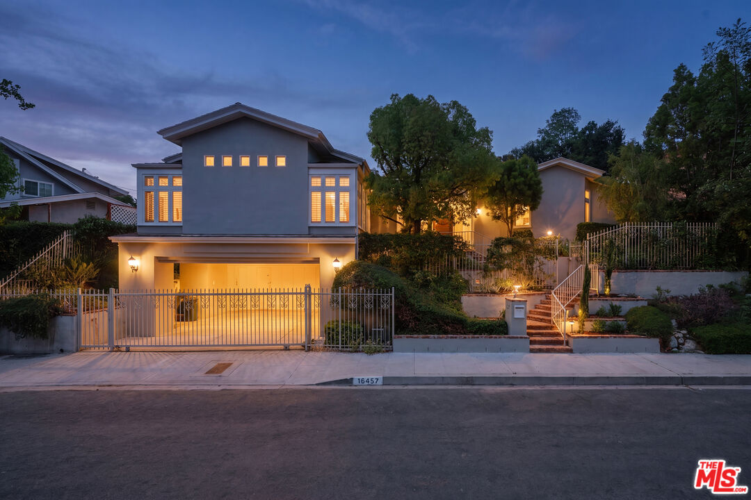 16457 Marbro Dr
