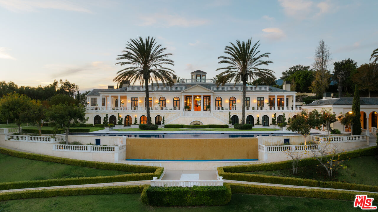 120 Montecito Ranch Ln