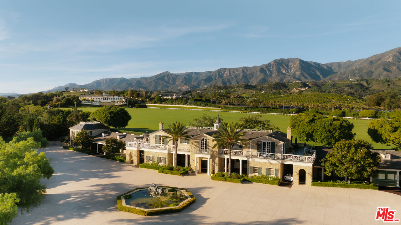 120 Montecito Ranch Ln