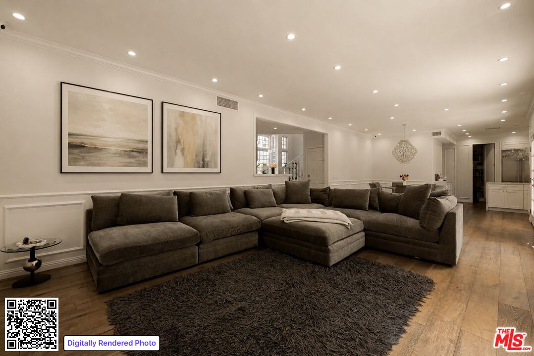 15916 Daniel Ln