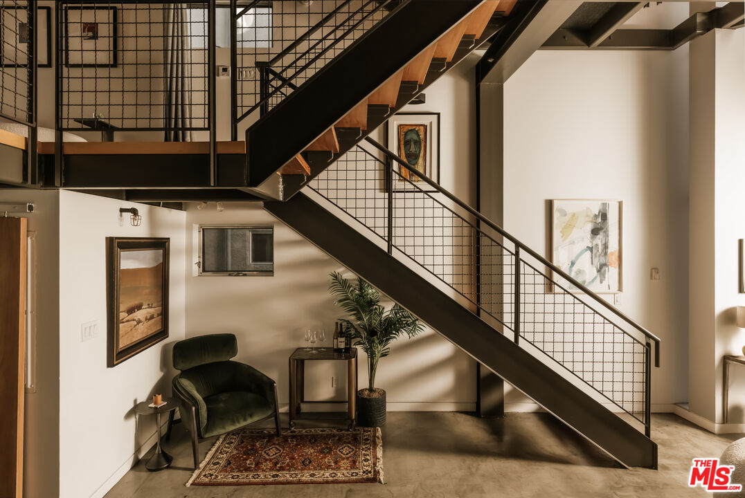 208 S Venice Blvd Unit: A