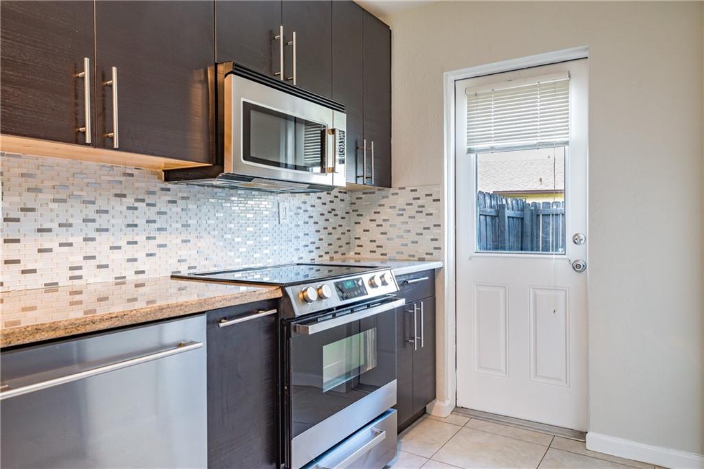 101 SW 2nd Avenue