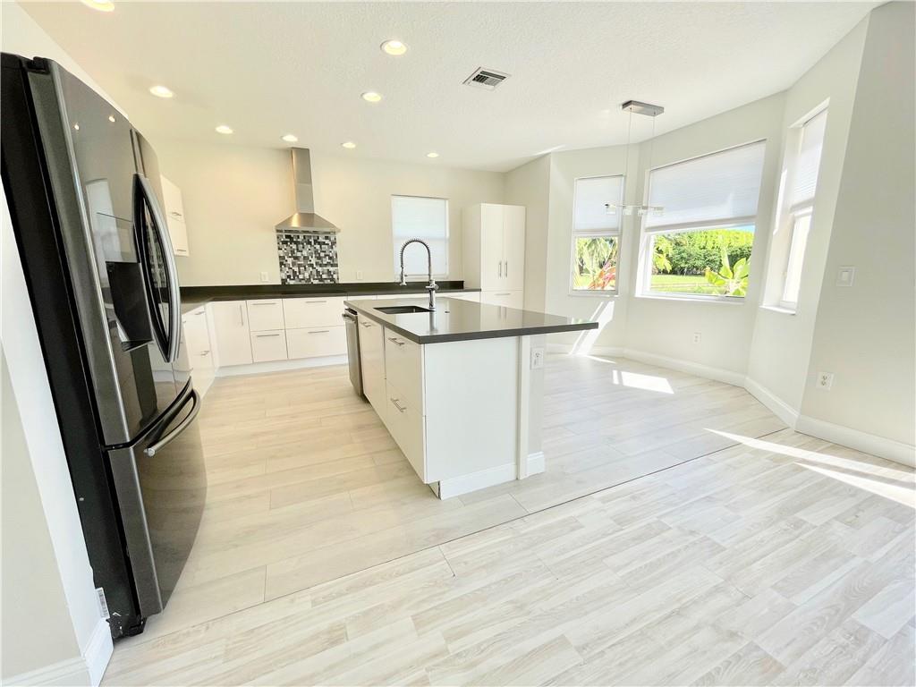 2666 Sawyer Ter
